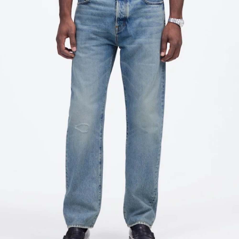 NWT Madewell The 1991 Straight-Leg Jean. 33x32. Brand New with tags. Bowen Wash